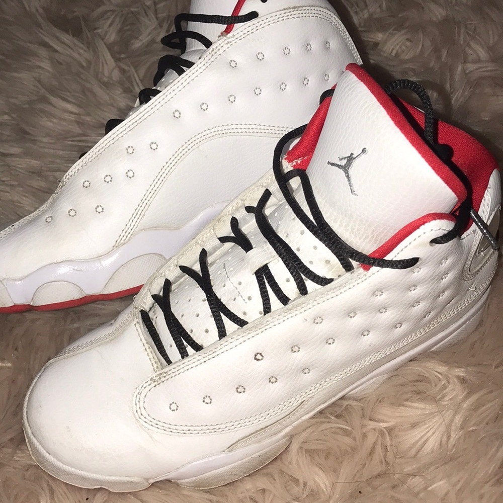 Flight Jordan 13s